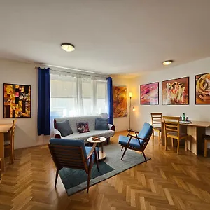 https://apartment-irena-tour-as.hotels-in-ljubljana.com